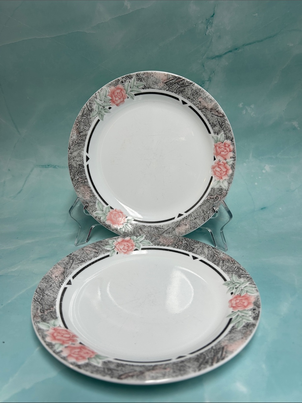 Corelle Silk & Roses Rimmed 7 1/4 inch Bread Salad Dessert Plates
(Set of 2)